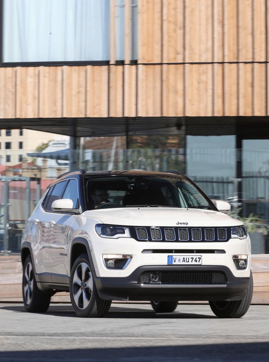  Jeep Compass Limited (MP) 2017 года  (AU) (фото 17 из 41)